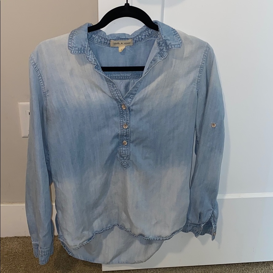 Cloth And Stone Small Denim Top